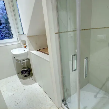 Guggenheim Museum, Cool, 4pax Apartman